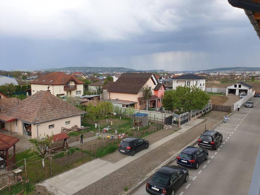 Max Studio Sancraiu de Mures Екстер'єр фото